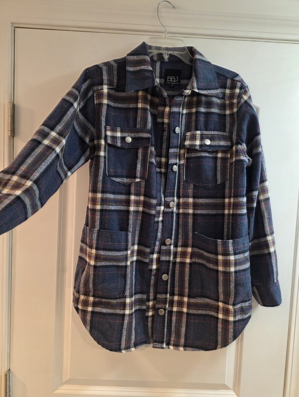 Womens  Navy Plaid Button-Front Jacket. Small